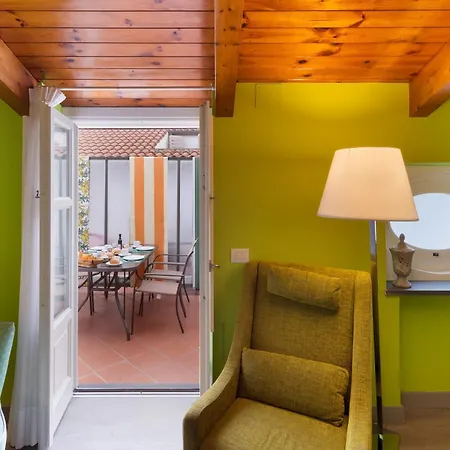 - Domus Felix Apartamento Sorrento