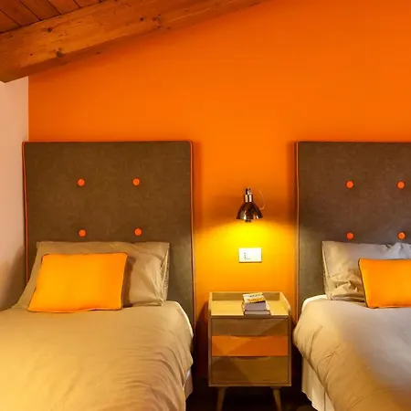 - Domus Felix Sorrento